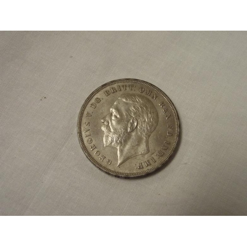 33 - George V Crown, 1935, EF.