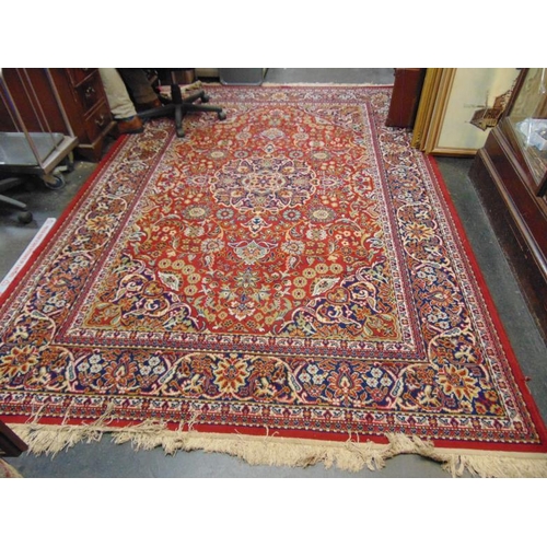 127 - Royal Tabriz wool carpet, 118 x 80