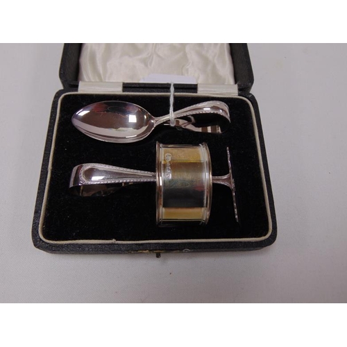 13 - George V child's silver pusher, spoon and napkin ring, maker William Suckling Ltd., Birmingham 1929,... 