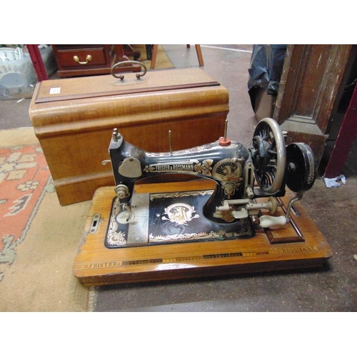 302 - Frister & Rossmann manual sewing machine.