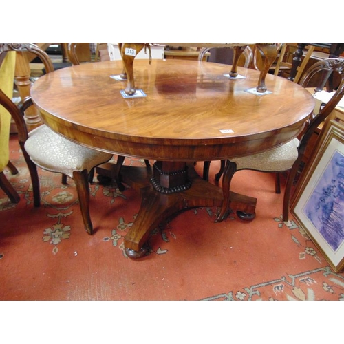 315 - Good antique flame mahogany breakfast table, circular top, set on canted central column. quatre form... 