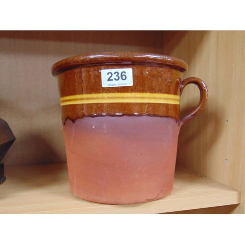 236 - Buckley ware type pot, having side handle. 7.5