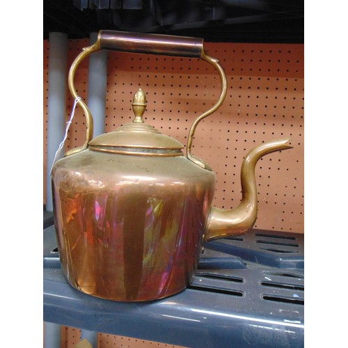 193 - Antique copper kettle having acorn finial.