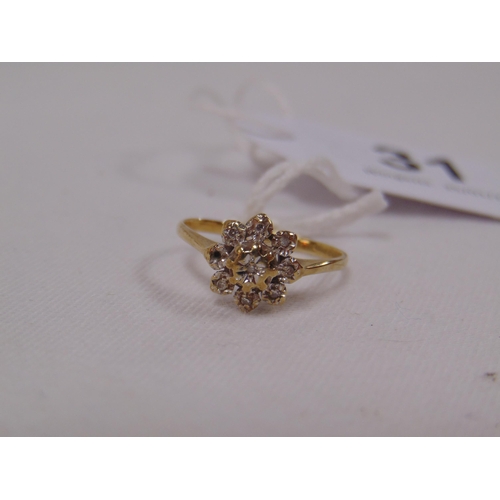 31 - 9ct gold illusion set cluster ring, size P, 1.7g.