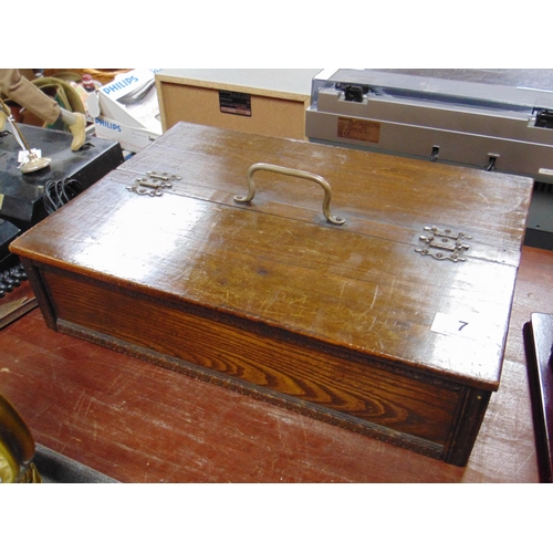 7 - Oak cutlery box with twin lift-up lids.