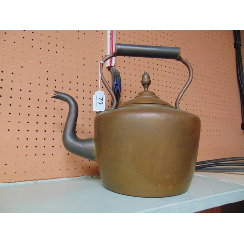 70 - Antique copper kettle.