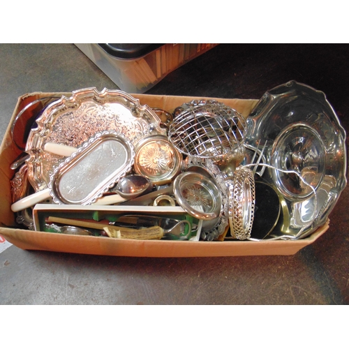 77 - Box of plated items.
