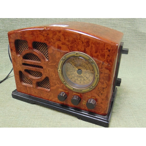 107 - Steepletone retro radio.