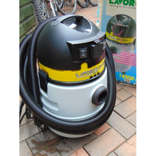 528 - Boxed Lenor wet and dry vacuum cleaner.