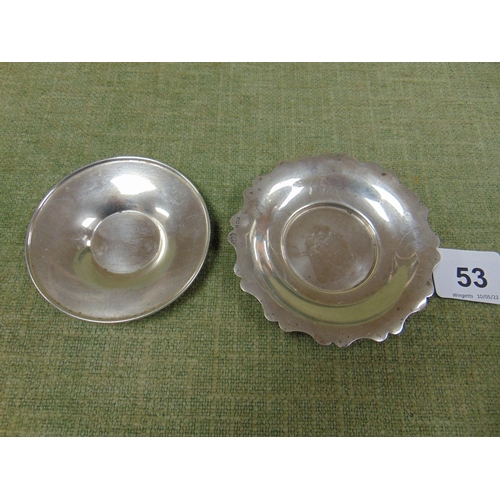 53 - Silver dish, having shaped decoration, Birmingham 1945, and one other dish marked Sterling. 1,9 onz ... 