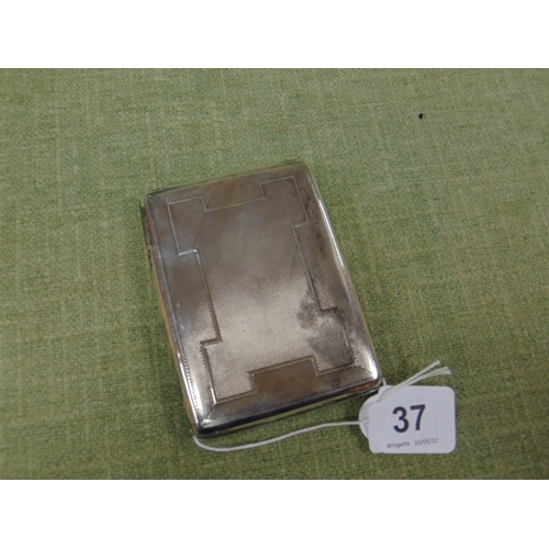 37 - Art Deco silver cigarette case, Birmingham. 5.5 onz