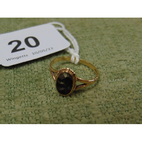 20 - 9ct Gold ring, set with Blue John Stone, size S.