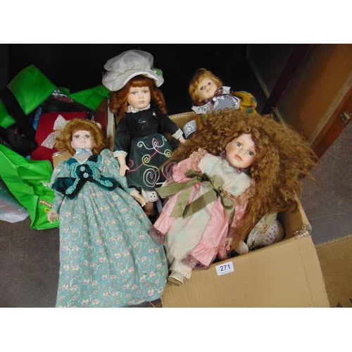 271 - Quantity of collectors dolls.