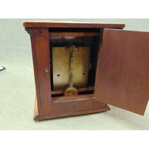 148 - Edwardian oak cased mantle clock, 8 day single fusee movement.