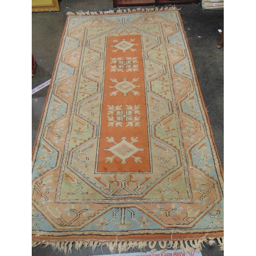 25 - Eastern wool rug, 87 x 48