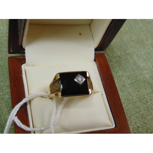 38 - 9ct gold and onyx signet ring, size S, 4.3g.