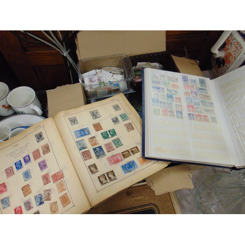 227 - Collection of stamps.