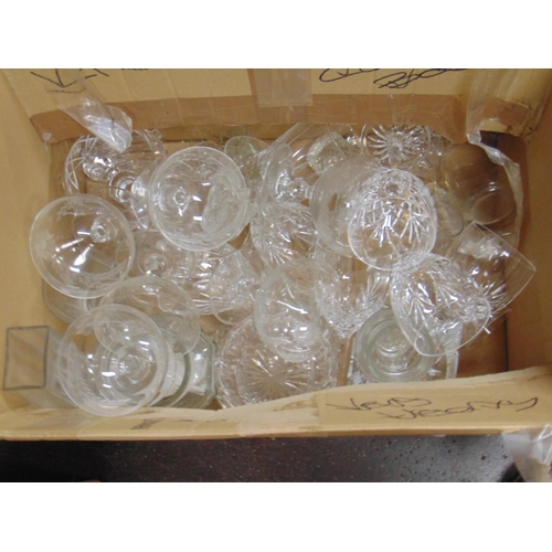 243 - Box of mixed glassware.