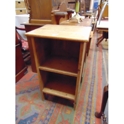 321 - Pine side cabinet, having shelf lined interior. 31 x 17 x 17