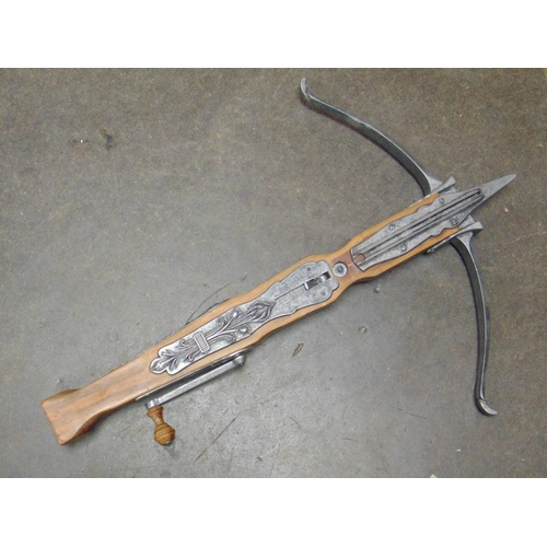 45 - Reproduction Medieval crossbow, and a small spear (2).