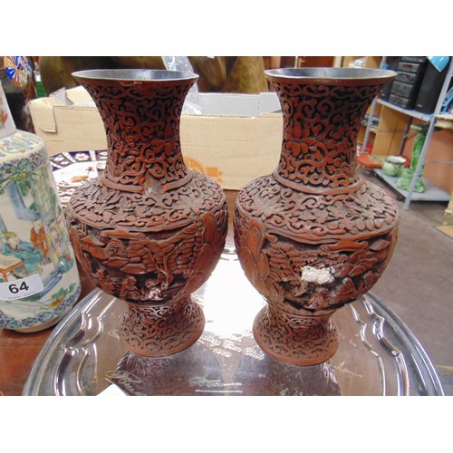 64 - Two pairs of Oriental vases.