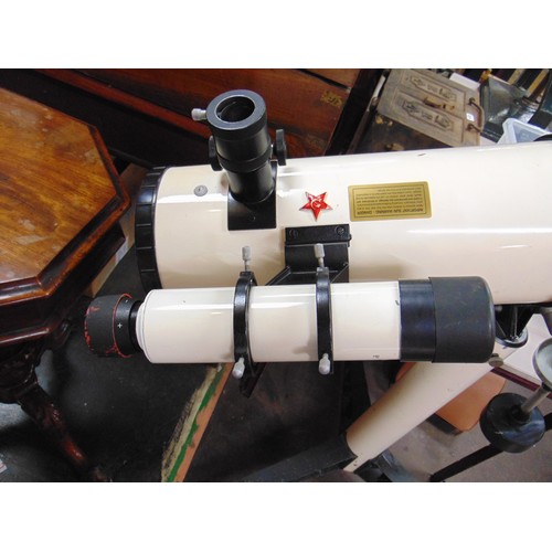 198 - Russian astronomer's telescope, No.2896  2000.