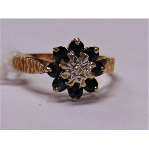 19 - 9ct yellow gold cluster ring, size M, 2.5g.