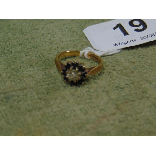 19 - 9ct yellow gold cluster ring, size M, 2.5g.