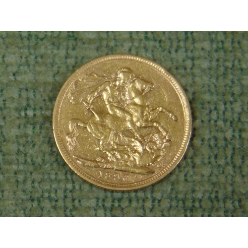 7 - Victoria 1896 gold Sovereign.