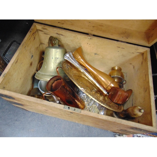 80 - Vintage wooden box containing metalware etc.