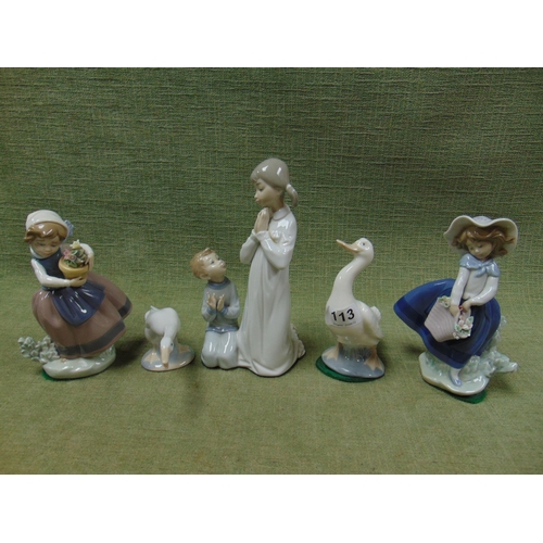 113 - Four Lladro figures, and a Nao example. (5).