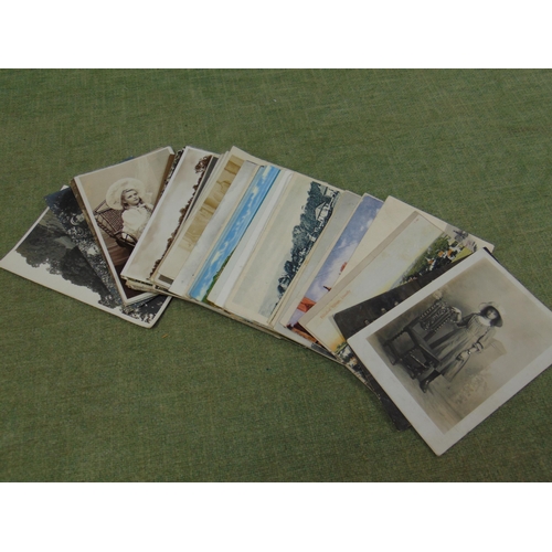 170 - Small collection of postcards.