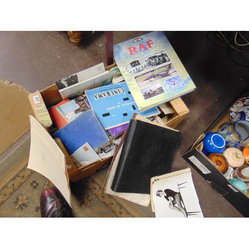 207 - Box of ephemera.