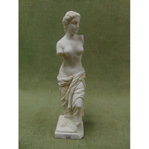 109 - Reproduction figurine, Venus.