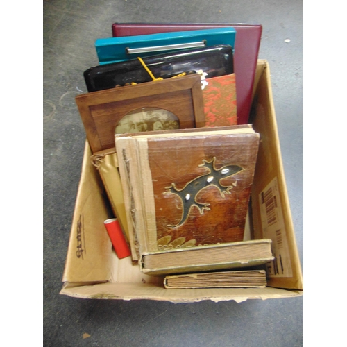 92 - Quantity of vintage photo albums, photographs, etc.