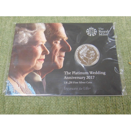 202 - Elizabeth II platinum wedding silver 2017 £20 coin.