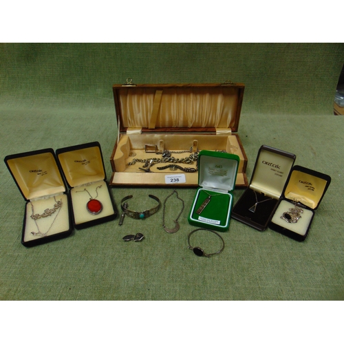 238 - Collection of silver jewellery/trinkets, cased Orkney jewellery, etc.