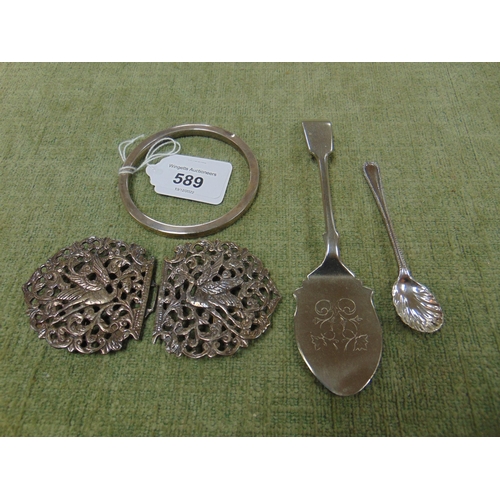 589 - Chester silver bangle, plated belt buckle, plated serving spoon and one other (4).