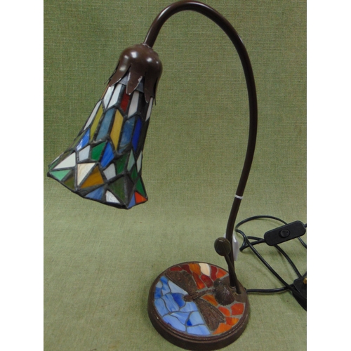 352 - Tiffany type table lamp.