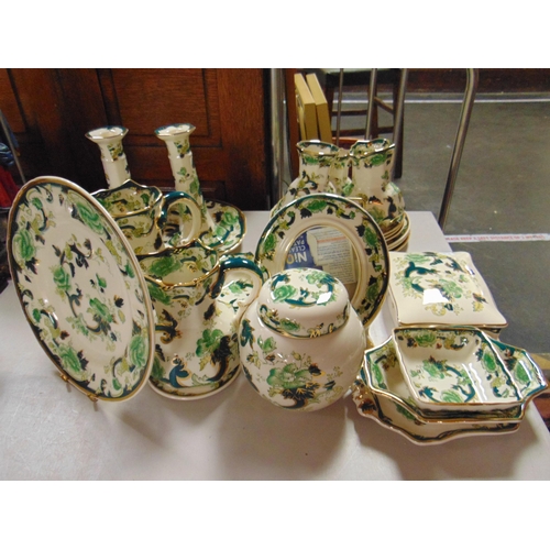 191 - Collection of Mason's Chartreuse pattern china.