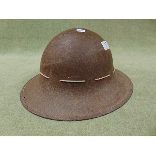 37 - 2nd World War English Brodie helmet with liner.