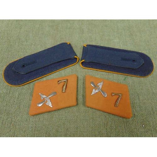 80 - Second World War Luftwaffe shoulder boards and collar tabs.