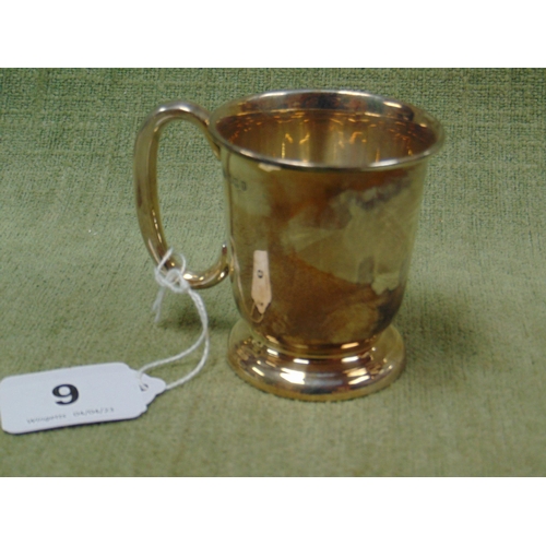 9 - Silver christening mug, having loop handle, maker Viner's Sheffield , 1962. 3.9 ozt.