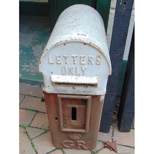 438 - Painted GR post box, 20 x 8 x 12