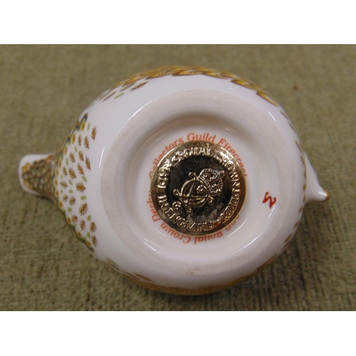 9 - Royal Crown Derby Firecrest paperweight having gold coloured stopper.