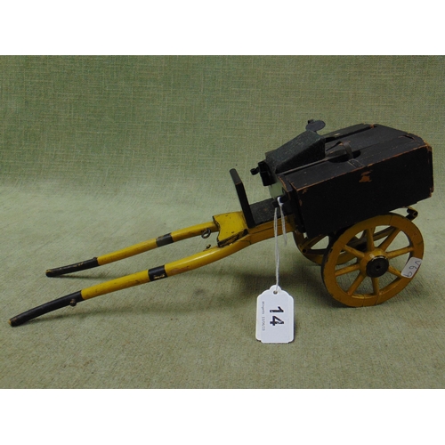 14 - Vintage wooden model horse trap. 14