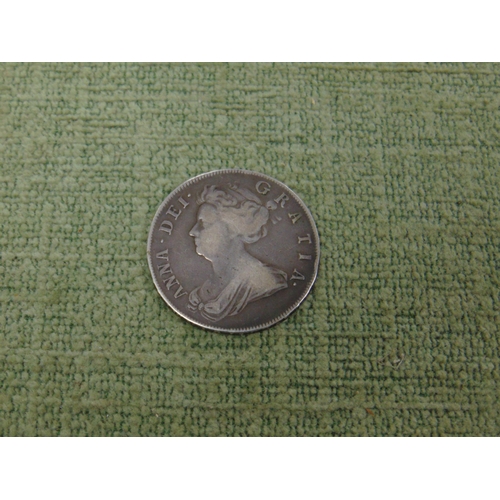 510 - 1707 Queen Anne silver half crown.