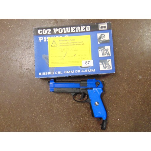 87 - Boxed HFC Co2 power pistol. Please note: Purchasers must be over 18 and photographic ID must be prod... 