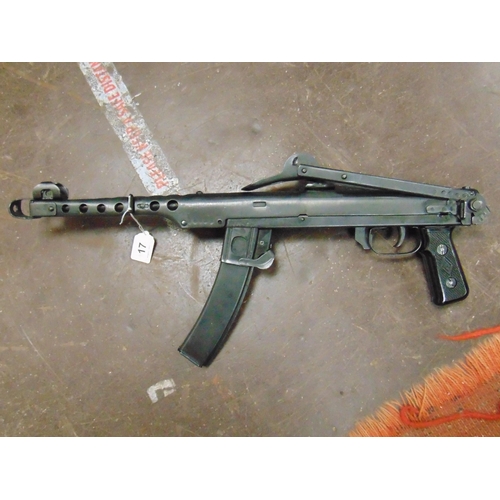 17 - PP5 - 43 Sub machine gun - decommissioned. Please note: Purchasers must be over 18 and photographic ... 