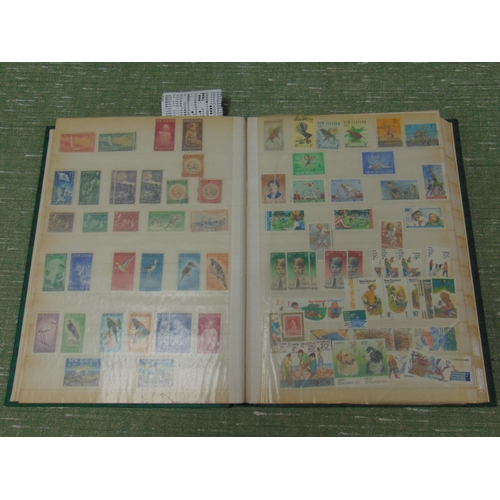 261 - New Zealand large mint and used KG V - QE II collection in well filled green stock book.